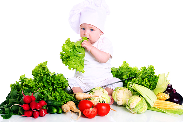 baby with vegetables